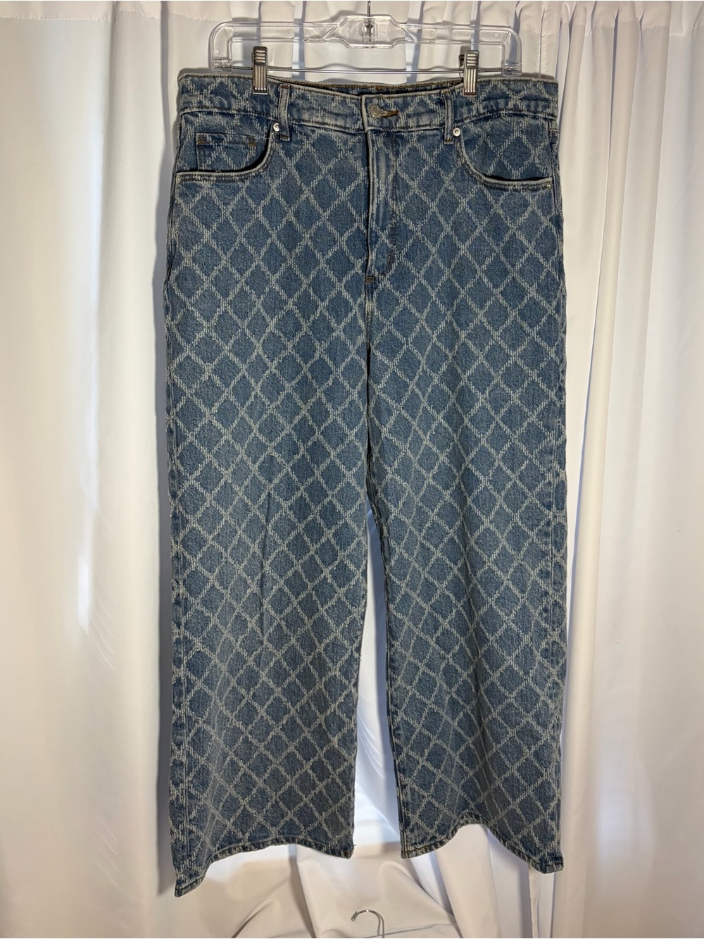 LOFT The Wide Leg Crop Jeans with Diamond Pattern size 31/12